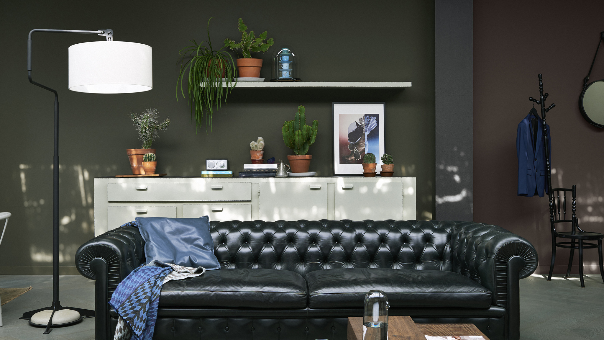 Laissez-vous inspirer par les verts de la nature Le vert est généralement considéré comme une couleur apaisante, adaptée aux espaces où vous voulez vous détendre